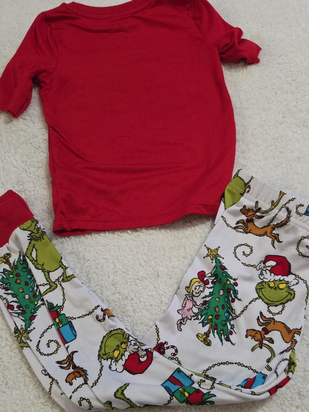 DR SEUSS THE GRINCH CHRISTMAS PAJAMA SET